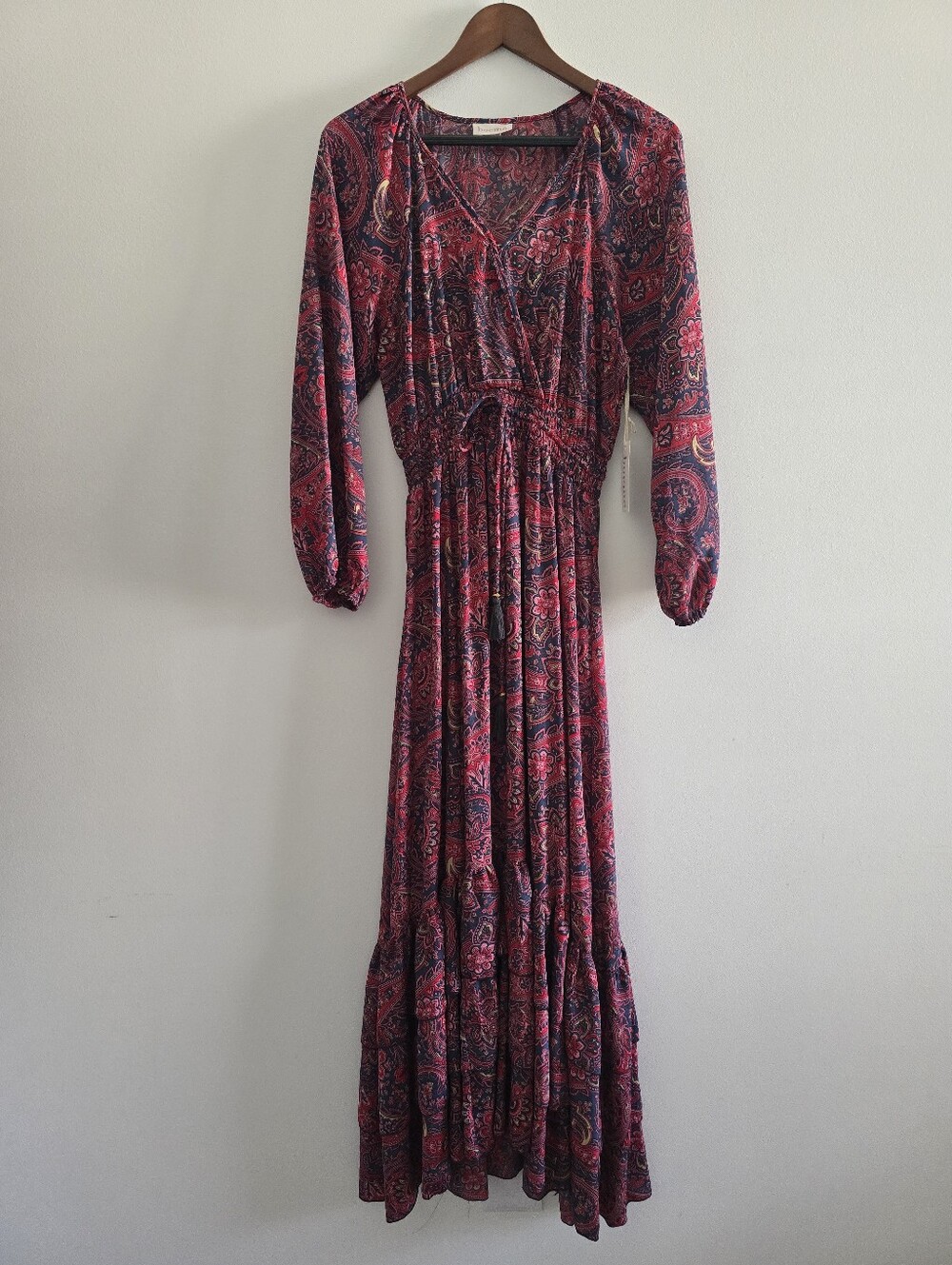 Boemo Paisley Bohemian Tiered Maxi Dress Medium Red Navy Long Sleeve V-Neck